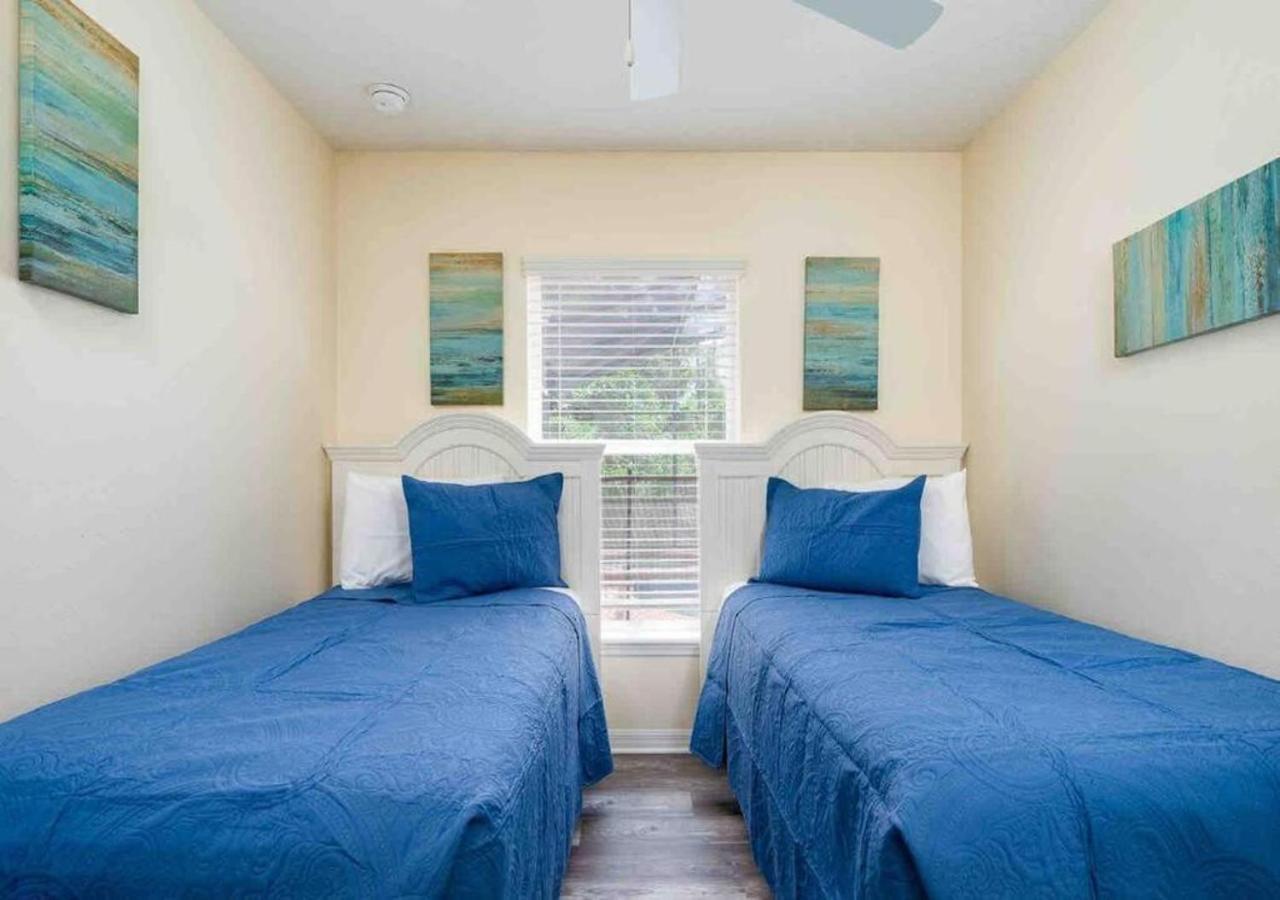 5 Bedroom, 7 Bed , 3 Bathroom Midterm Rental Home With Pool And Game Room, Near Disney Davenport Exterior foto